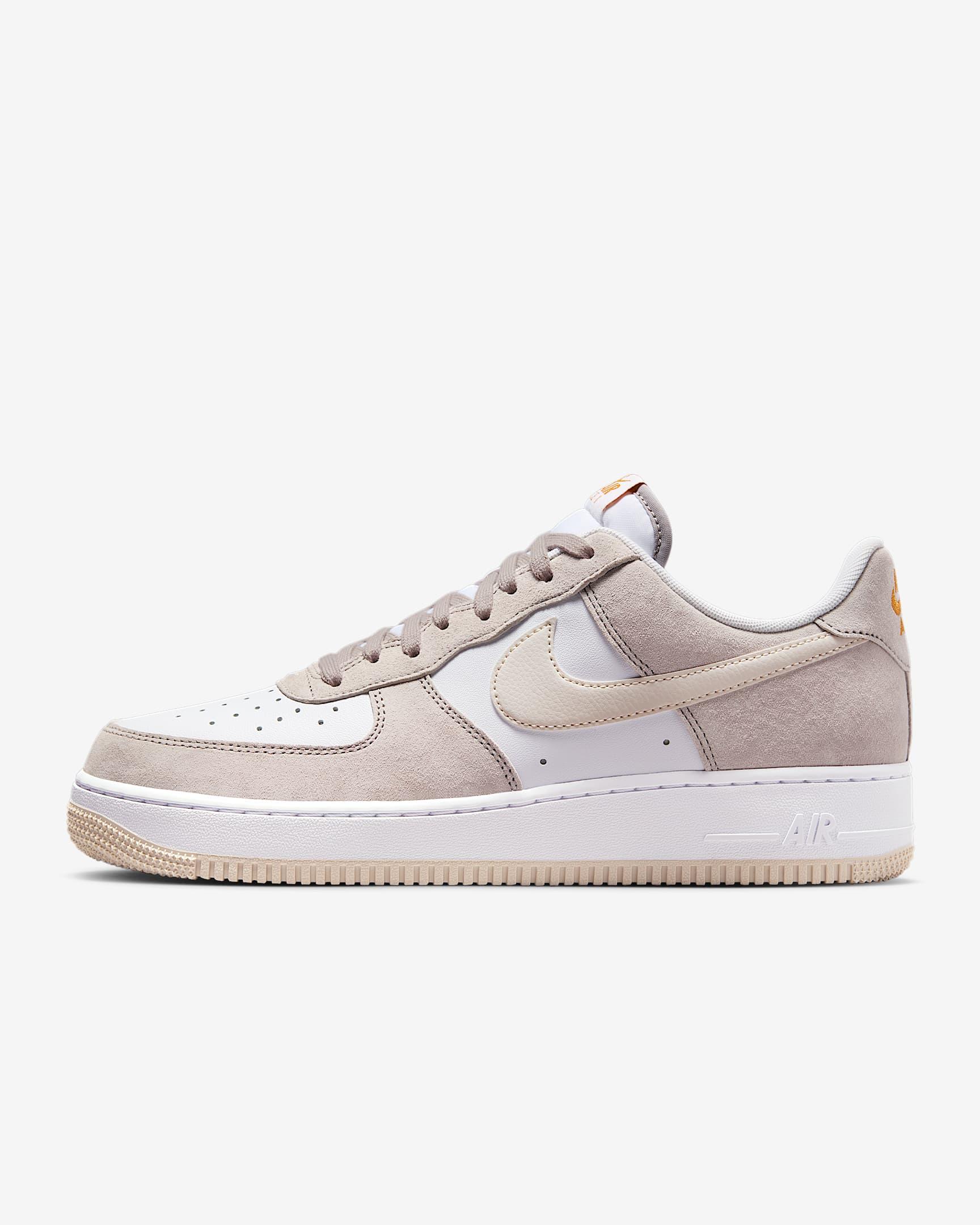 Nike Air Force 1 '07picture